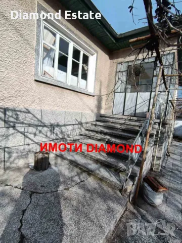 Двуетажна къща в село Върбица общ. Димитровград, снимка 2 - Къщи - 49859239