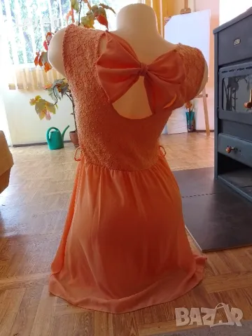 Рокля с дантела и гръб с панделка в прасковен цвят, снимка 7 - Рокли - 47677384