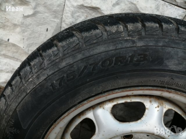 Зимни гуми с джанти, снимка 2 - Гуми и джанти - 31410729