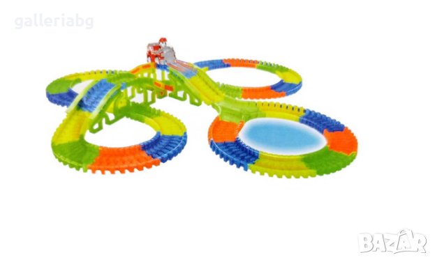 Светеща писта пес патрул (PAW Patrol), снимка 2 - Коли, камиони, мотори, писти - 39018877