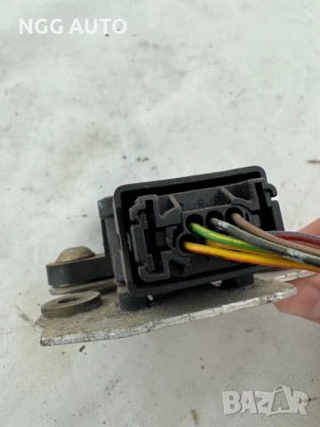 сензор ESP Turn Rate Sensor Mercedes - A0015404417 / A0015429018 / Bosch 0265005219, снимка 3 - Части - 51402890