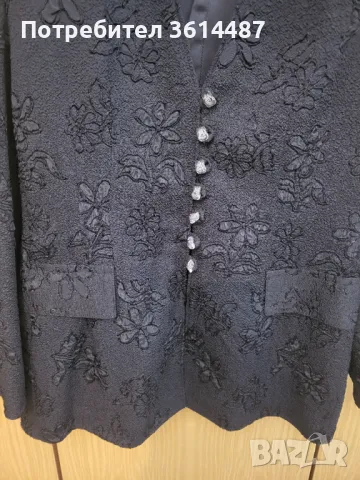 Черно сако на цветя, снимка 3 - Сака - 47916384
