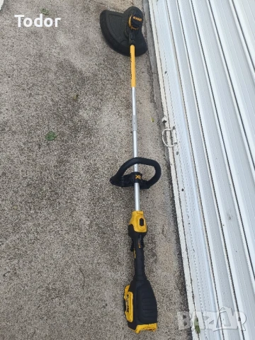 Тример на батерия Dewalt безчетков 18V., снимка 3 - Други инструменти - 50483394