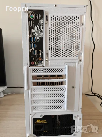 🎮 Бял гейминг компютър с Ryzen 5 и RX 5700 XT, снимка 5 - Геймърски - 55774602
