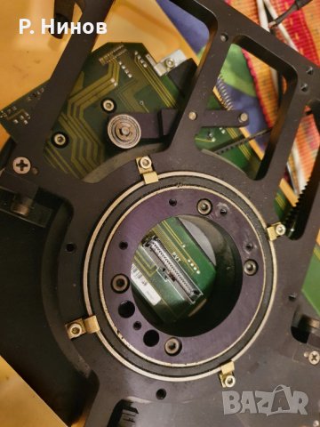 механизъм с линейни направляващи и ротация на  0- 180° за роботи и CNC, снимка 11 - Други машини и части - 35155661