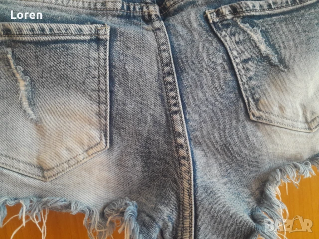 Дънки с перлички и камъчета, снимка 10 - Дънки - 50899526