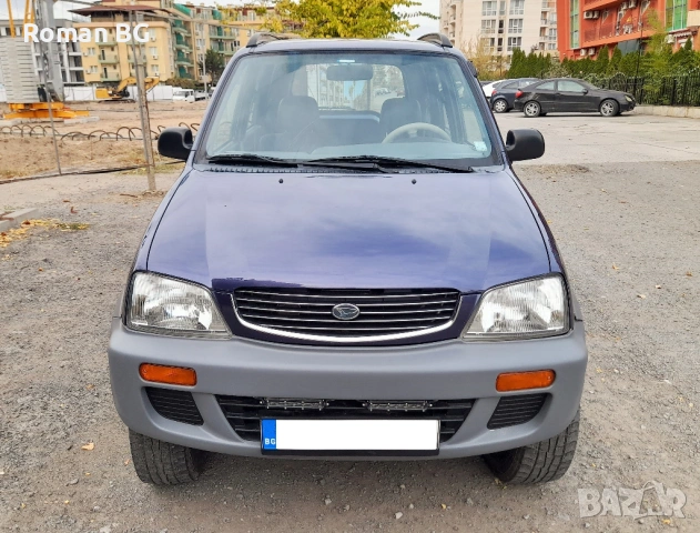 Daihatsu Terios 1.3, 75к.с. 4х4 Перфектен! Газ/Бензин, снимка 2 - Автомобили и джипове - 53126165