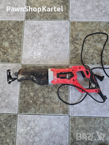 Продавам Електрическият саблен трион Hecht 1575