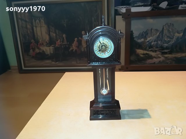 taiwan made clock-бакелит/антик, снимка 5 - Колекции - 29161944