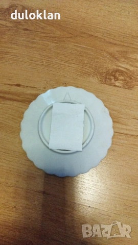 Красива чиния от Берлин-Германия., снимка 3 - Други ценни предмети - 53279360