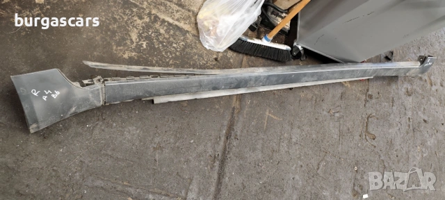 Праг десен Audi A4 B6 Avant 2.5TDI - 163 к.с, снимка 2 - Части - 53927051