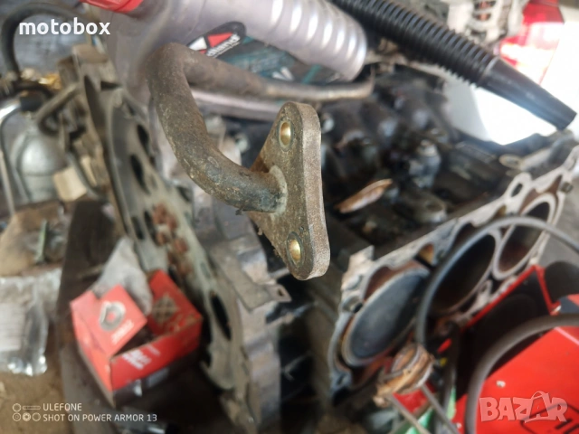 Двигател на части за Субару Аутбек 3.0, Н6 , 2000 г., снимка 2 - Части - 54129283