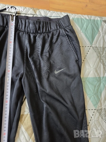 мъжко спортно долнище nike размер S, снимка 4 - Спортни дрехи, екипи - 54237710