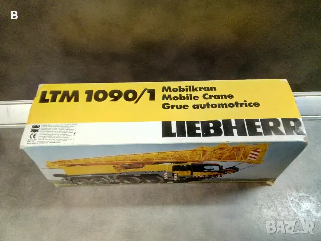 Кран LIEBHERR LTM 1090/1 в мащаб 1:50, снимка 1 - Колекции - 48574970