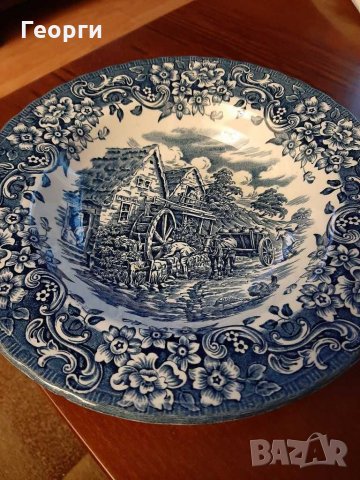 Порцеланова  колекционерскадълбока чиния  Royal Tudor Ware