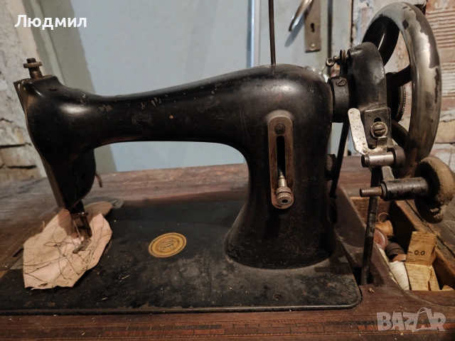 Стара шевна машина, снимка 2 - Други стоки за дома - 53889152