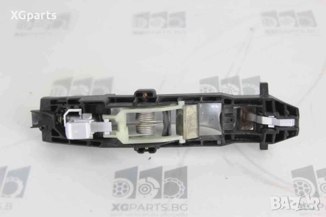 Дръжка задна дясна външна за Mercedes C-class W203 (2000-2007), снимка 2 - Части - 52207223