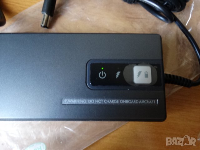 HP 462602-001 - висок клас универсален захранващ адаптер ..., снимка 16 - Лаптоп аксесоари - 37965916