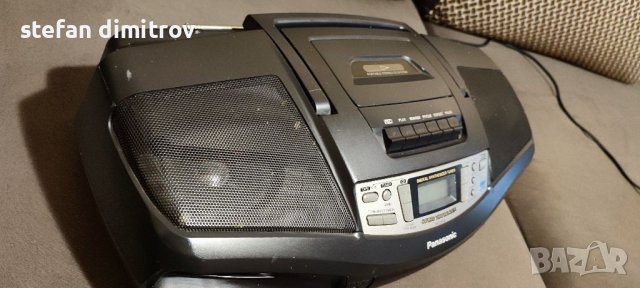 Panasonic RX-DS18 Sound Virtualizer XBS AM/FM/CD/Tape Stereo Boom Box, снимка 13 - Радиокасетофони, транзистори - 37346030