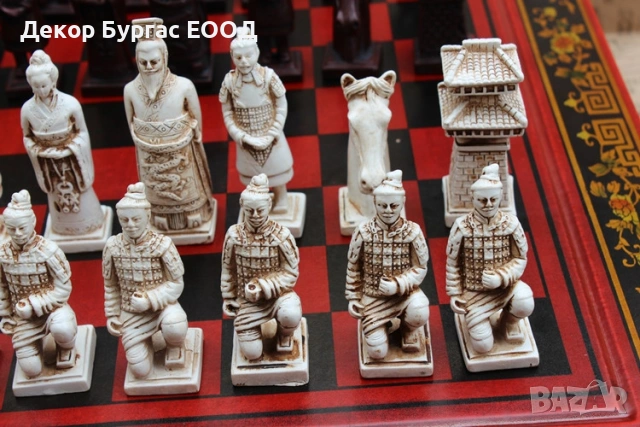 ЛУКСОЗЕН КОЛЕКЦИОНЕРСКИ ШАХ „ТЕРАКОТЕНА АРМИЯ НА ЦИН ШИХУАН“, снимка 8 - Антикварни и старинни предмети - 53095673