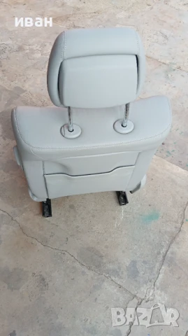 Кожен салон от Мерцедес Е класа, снимка 7 - Автомобили и джипове - 50650192