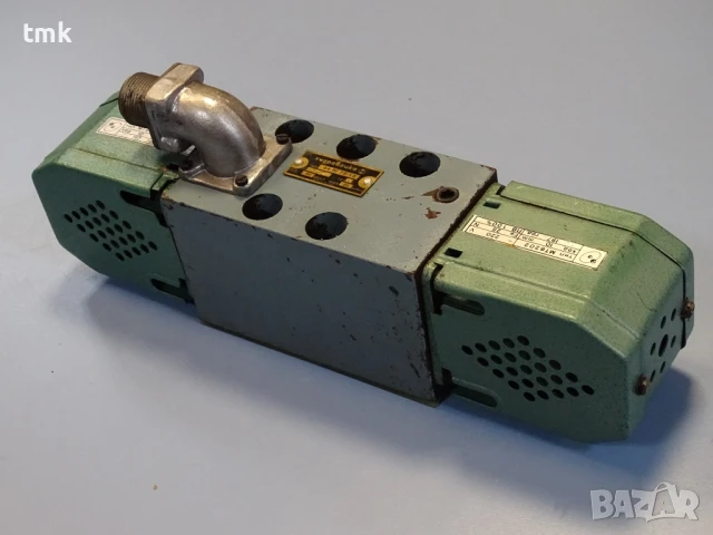 Хидравличен разпределител "Хидравлика" тип 64ПГ 73-12 Hydraulic solenoid valve 220V, снимка 9 - Резервни части за машини - 50550694