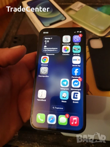 IPhone 12 mini + 8 кейса + 3 челни протектора , снимка 4 - Калъфи, кейсове - 53344866