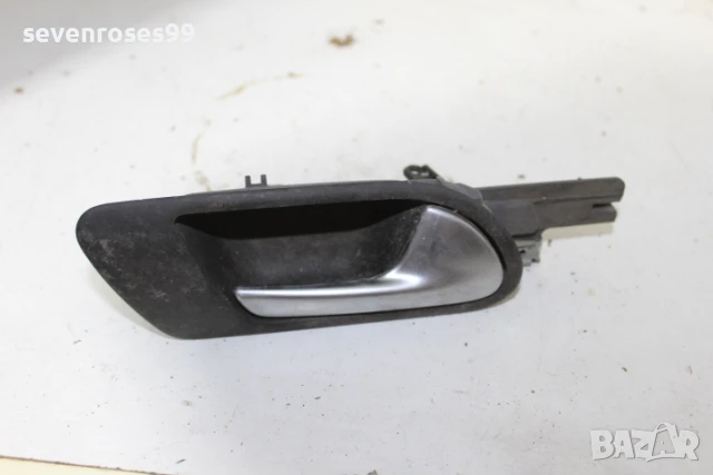Дръжка вътрешна задна дясна Фолксваген Голф 5 Джета VW Golf 5 Jetta 1K5837114