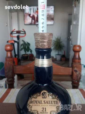 Прекрасна колекционерска бутилка., снимка 6 - Колекции - 49778376