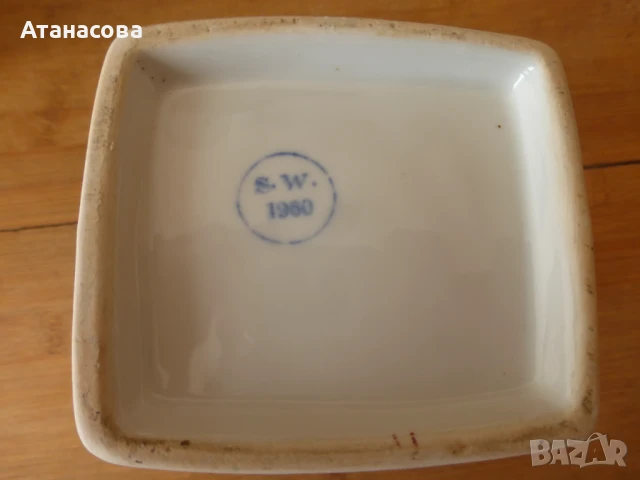 Буркани за подправки български порцелан Сталин Видин 1960 г, снимка 16 - Аксесоари за кухня - 50825955