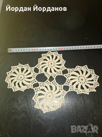 Продавам ръчно плетени карета 