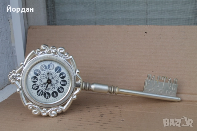 СССР будилник ''Витяз'' ключ 