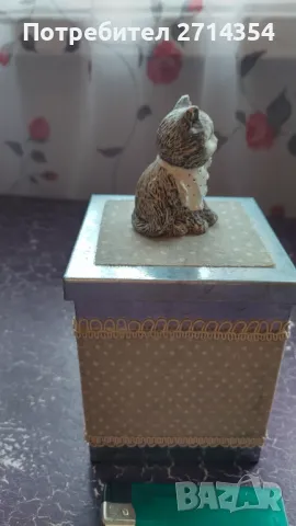 Стара кутия с  фигурка коте , снимка 2 - Антикварни и старинни предмети - 49333394