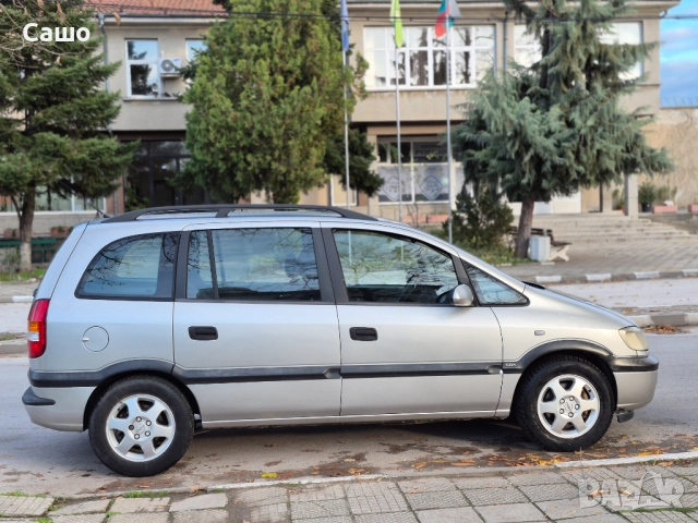 Опел Зафира 1.8 116 Газ ижкнц/Клима, снимка 1 - Автомобили и джипове - 52589638