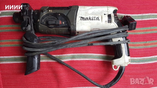 Перфоратор MAKITA 