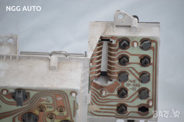 Табло Километраж за Jeep Cherokee (XJ) 2.5i 4x4, Chrysler PN 56007148, снимка 5 - Части - 40271855