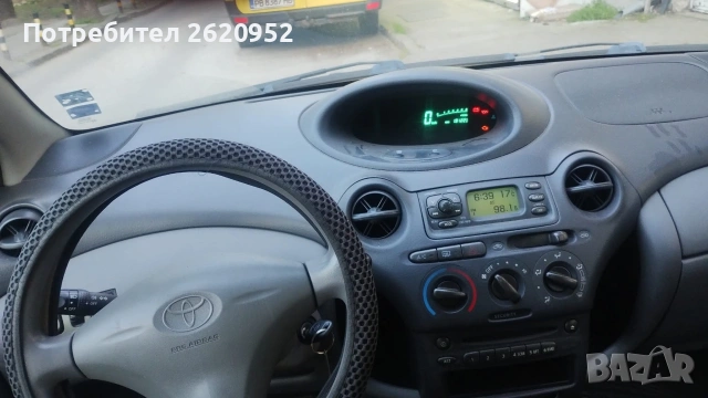 Toyota Yaris 1.0, бензин – 2003 г. – 191 000 км, снимка 6 - Автомобили и джипове - 54183661