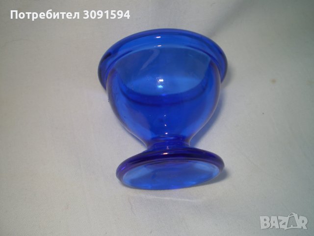 Винтидж Кобалтово синьо стъкло Чаша , снимка 2 - Други ценни предмети - 44363790