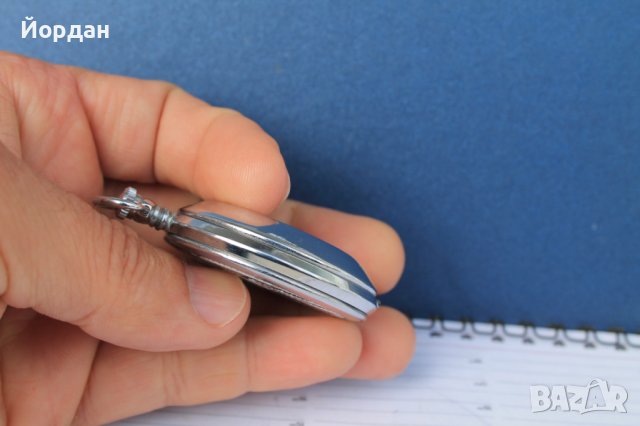 Нов джобен часовник ''Молния Техника" , снимка 4 - Антикварни и старинни предмети - 40521286