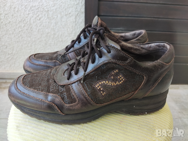 италянски сникърси Nero Giardini