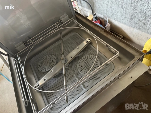 Професионална КОнзолна съдомиялна  , снимка 7 - Обзавеждане на кухня - 50614029