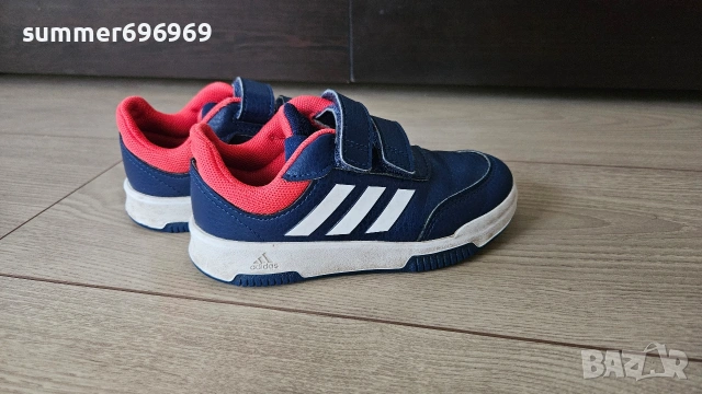 Детски маратонки adidas сини като нови, снимка 2 - Детски маратонки - 54049914