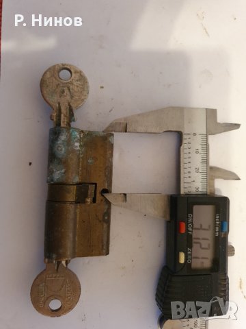 Патронник със секретни ключове 62 мм равностранен, снимка 2 - Входни врати - 35010815