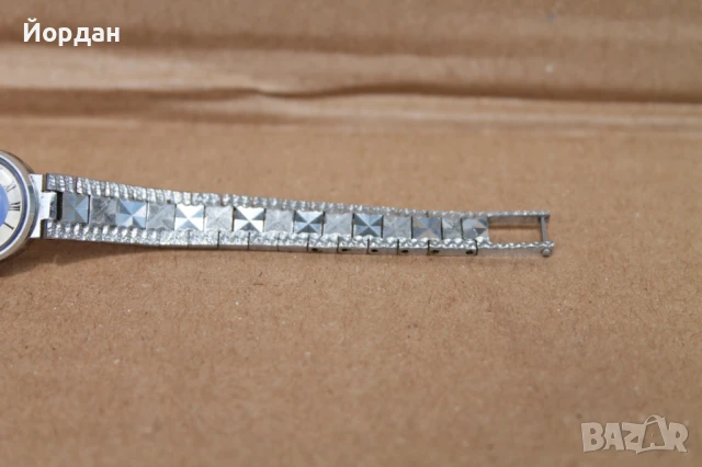 СССР дамски часовник ''Чайка'', снимка 14 - Дамски - 50496796