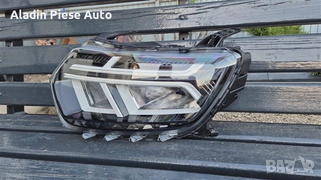 Ляв фар Dacia Duster година 2021 2022 2023 2024 код 260602465R , снимка 2 - Аксесоари и консумативи - 52451920