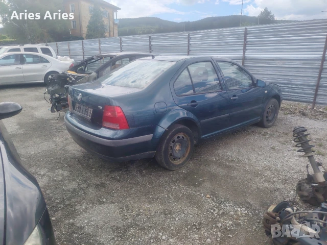 VW Bora 1,9 TDI , Фолксваген Бора на части!, снимка 2 - Автомобили и джипове - 50475626