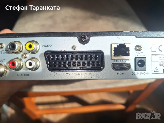 Сателитен приемник , снимка 5 - Приемници и антени - 56261542