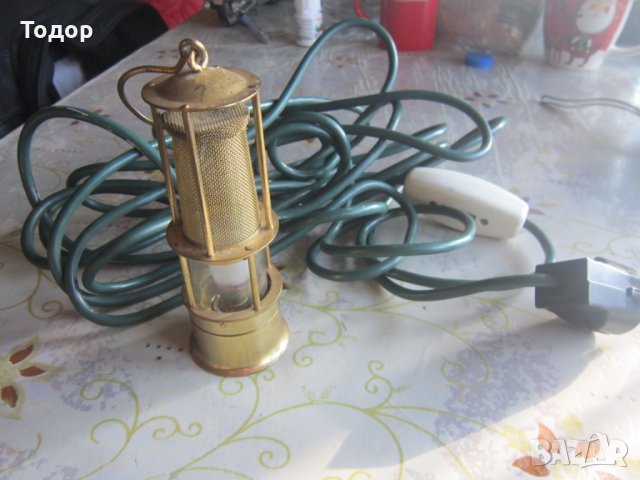 Страхотна бронзова лампа фенер , снимка 4 - Настолни лампи - 32069414