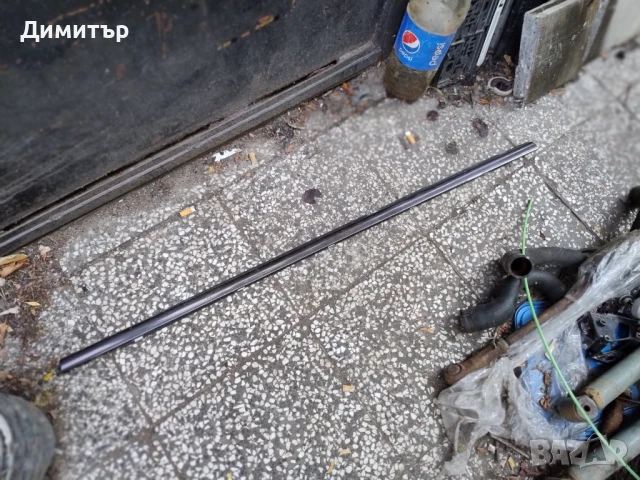 Лайстна Стъкло Врата Външна Задна Лява За Мерцедес Ц 2003г / Mercedes C 2003y