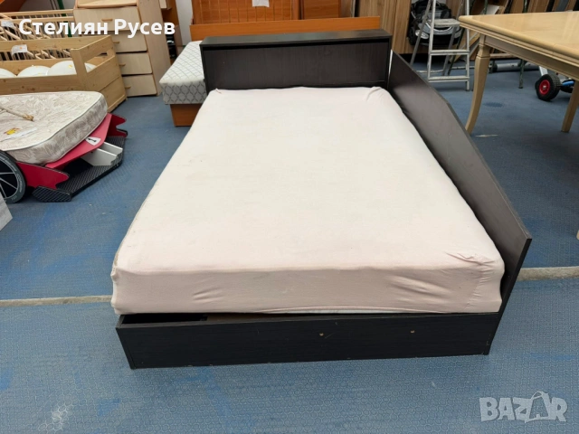 0404  легло с матрак 190/120см + ракла цена 70 евро или 136,91 лв смр -190см / 120см широко  -едноли, снимка 2 - Спални и легла - 54097543
